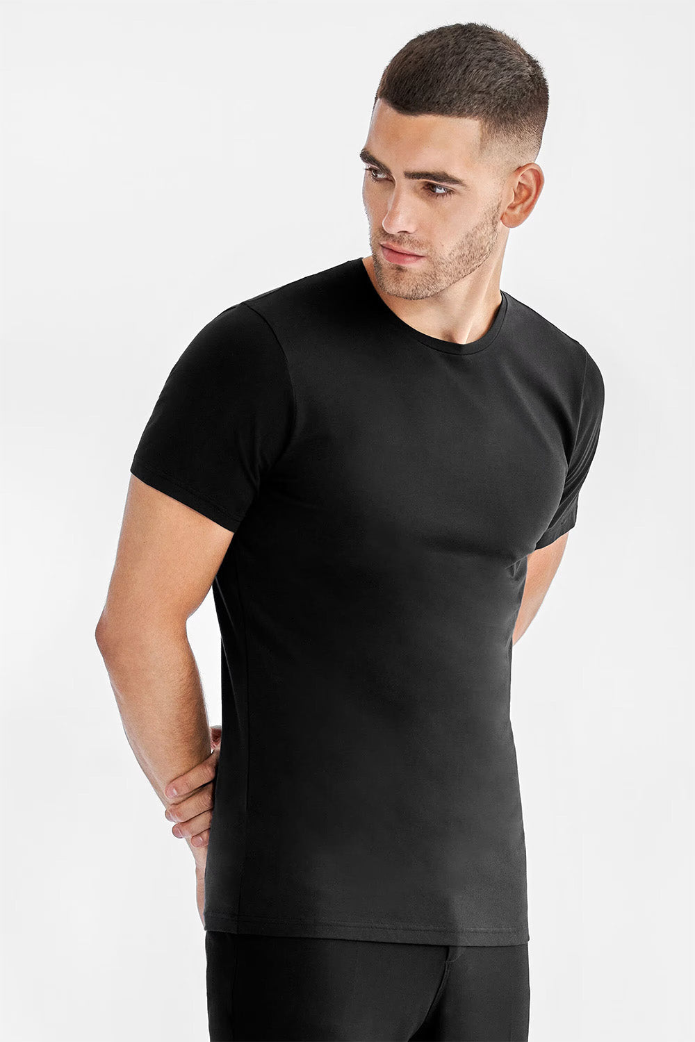 BASIC CREW NECK Black