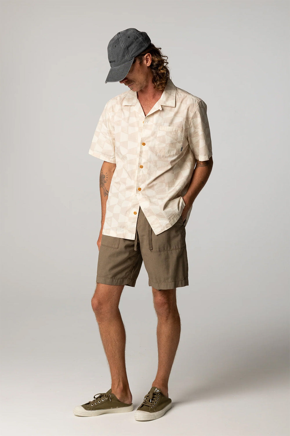 DYLAN PRINTED SS Painted Check Ecru