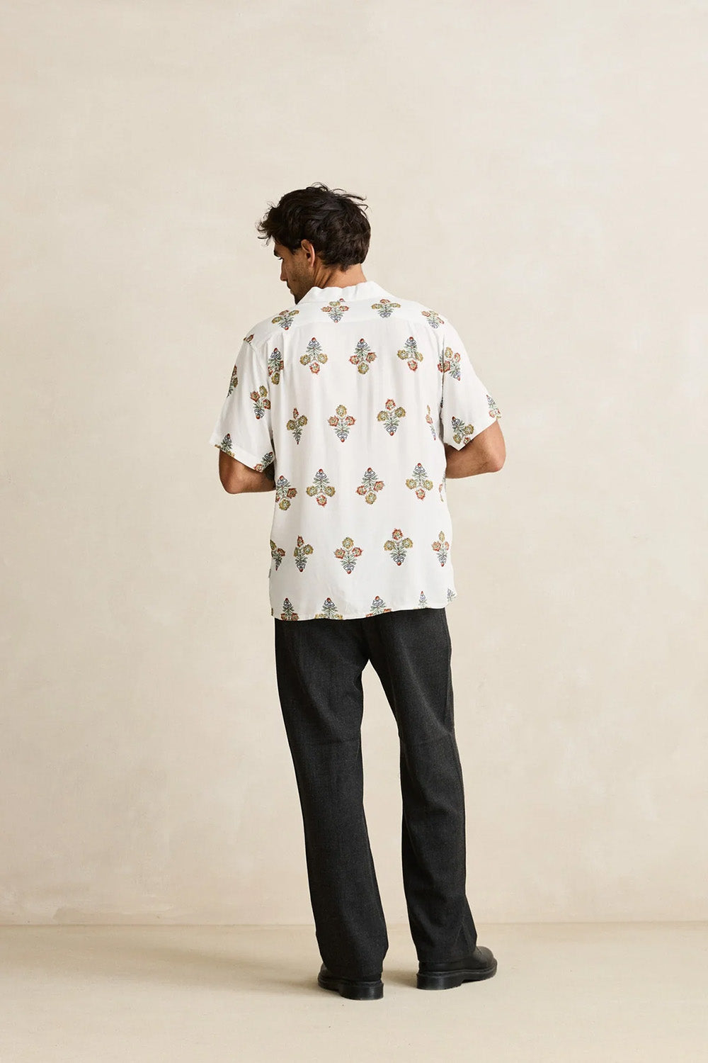 Bouquet Short Sleeve