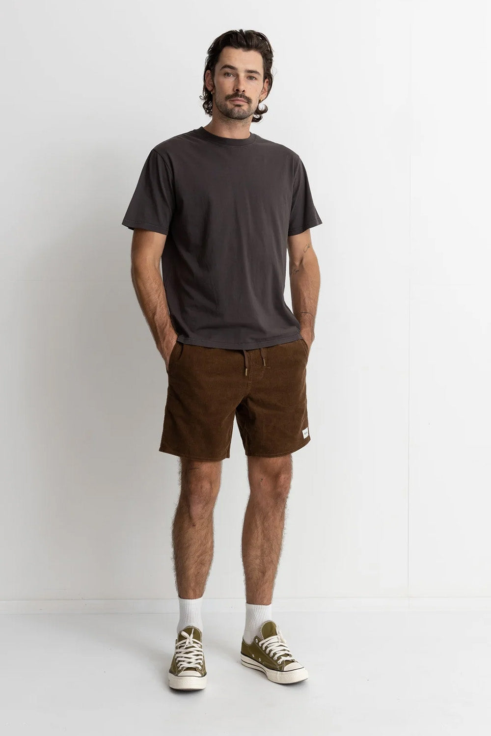 CLASSIC VINTAGE TEE